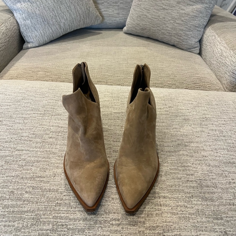 Vance Camuto Boots - Picture 3 of 3